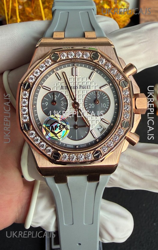 Royal Oak Chrono 26231 Rose Gold Casing Rubber Strap Super Clone Watch 