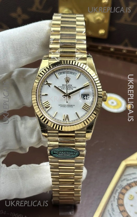 Rolex Day Date 228238 Yellow Gold White Roman Dial Super Clone Watch 