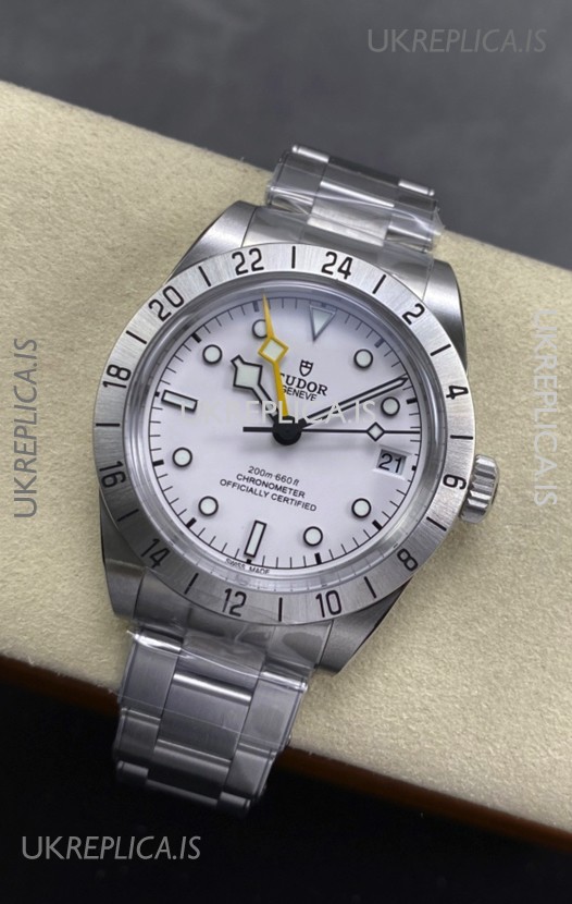Tudor Black Bay PRO 79470-0004 GMT White Dial Super Clone Watch 